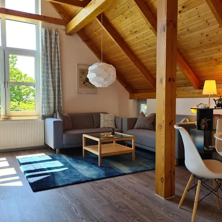 Apartment Haus Am Deich Prerow