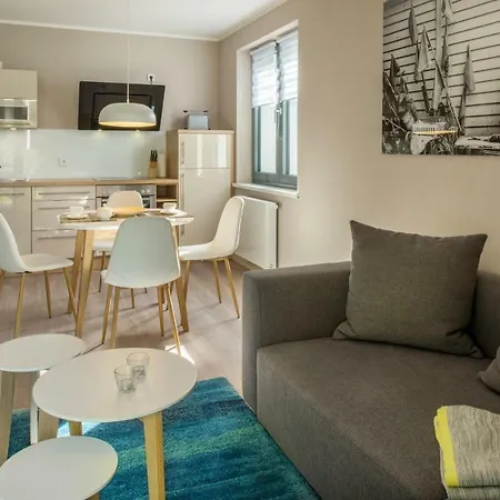 Haus Am Deich 아파트 프레로