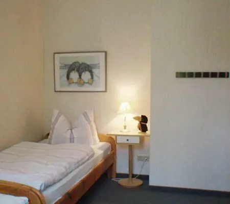 Apartment Haus Am Deich Prerow